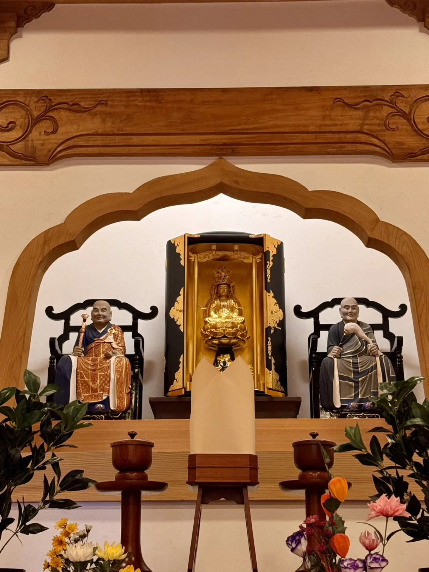 寶冠釈迦如来