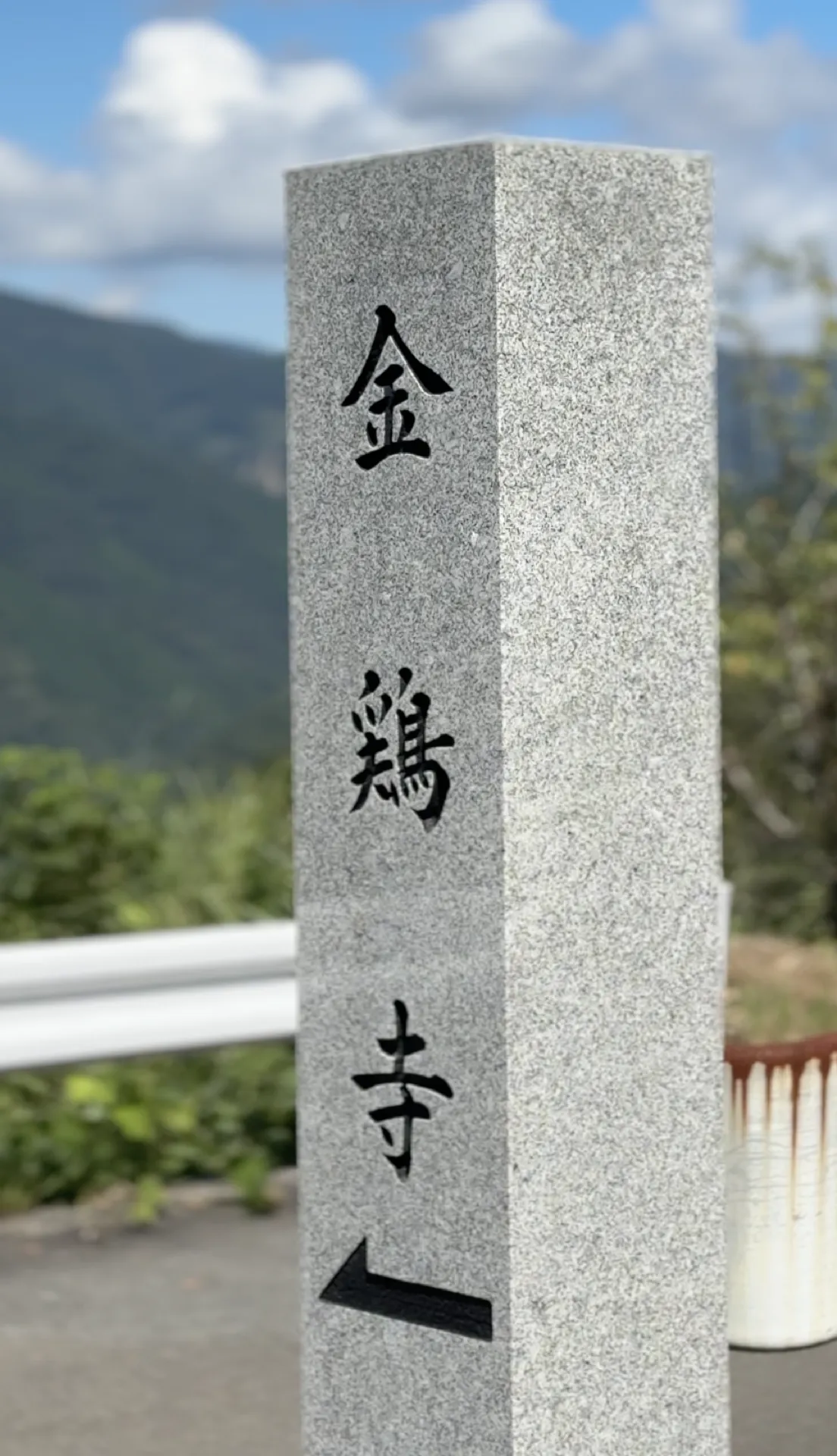 金鶏寺が「新 窓をあけて九州」の撮影を受けました。